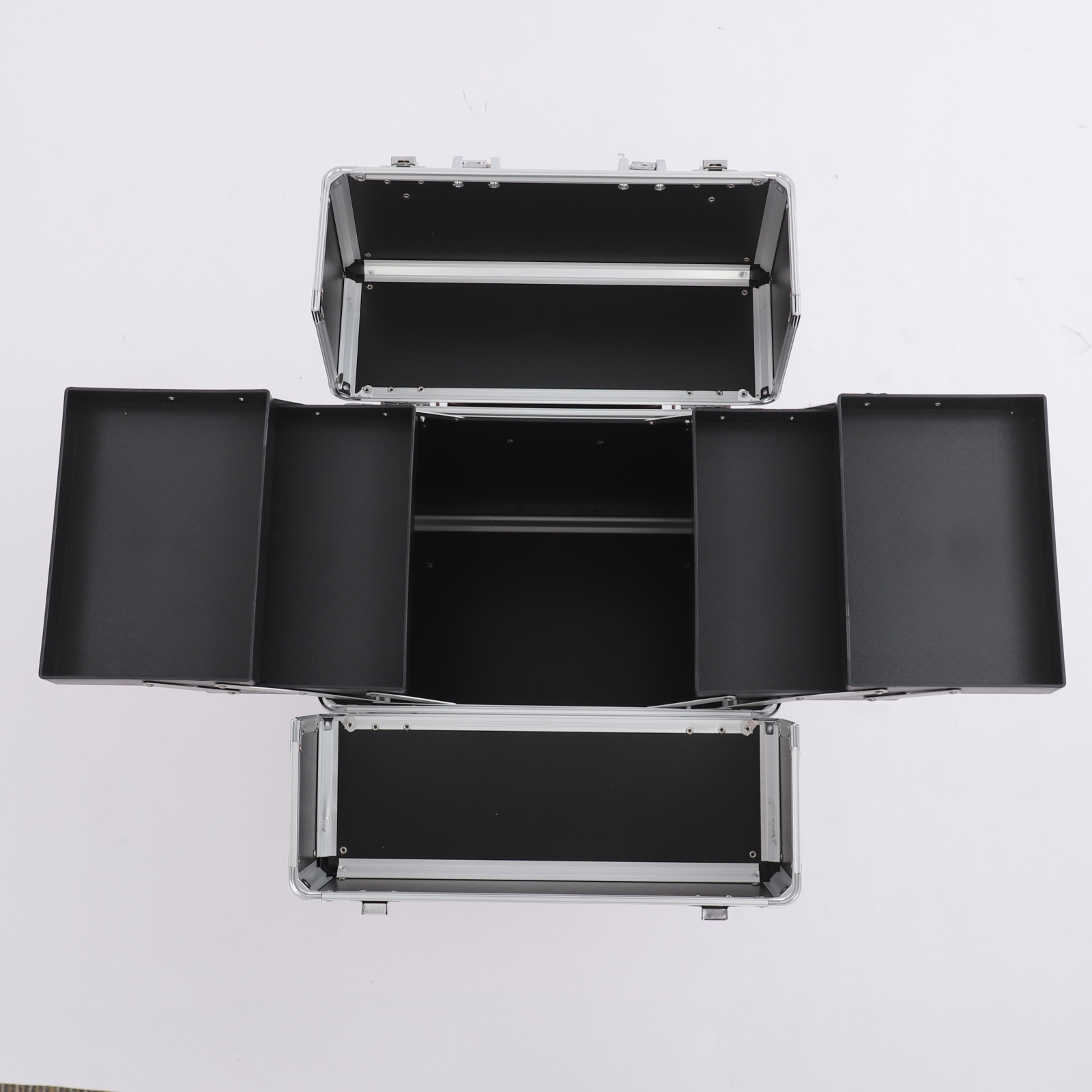 Rolling Makeup Train Case Cosm - Makeup And Beauty recension och pris